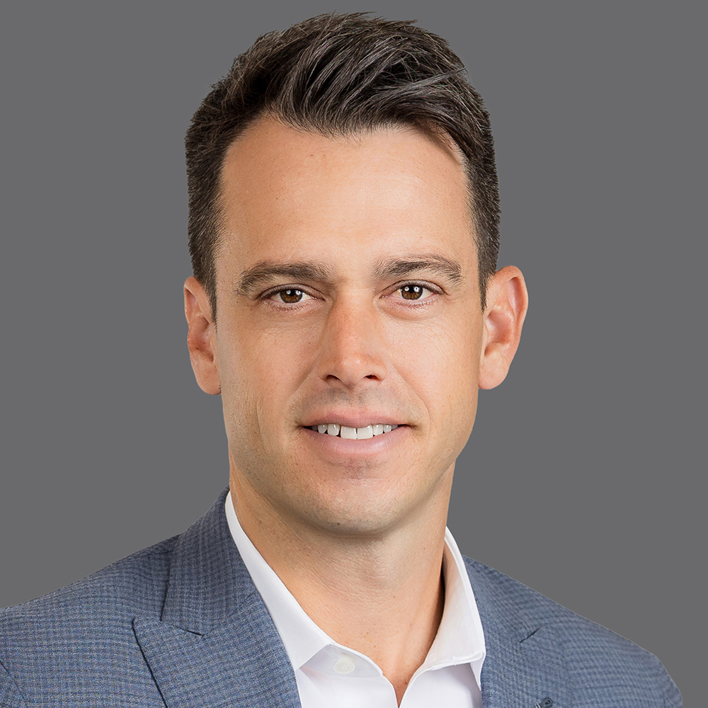 Chris-Headshot-1000x1000