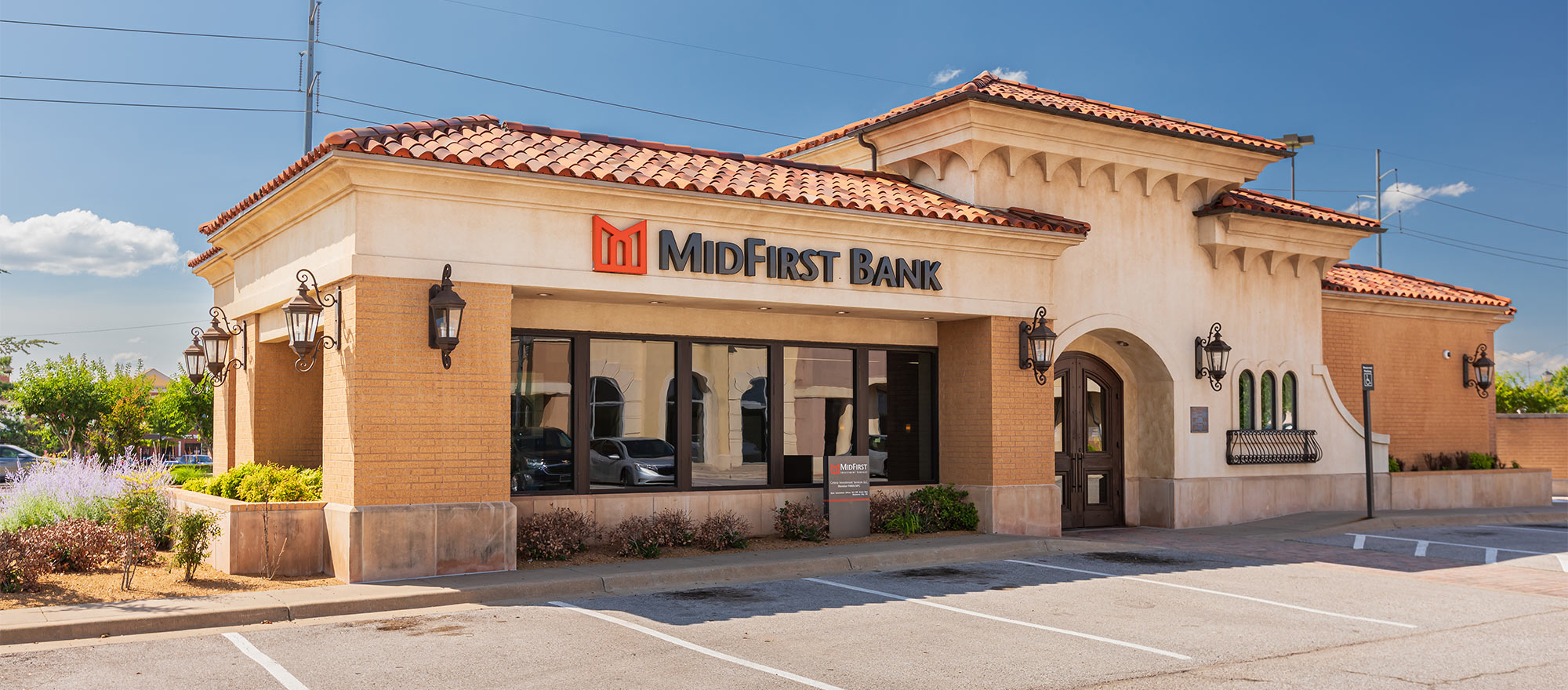 MidFirst Bank Location